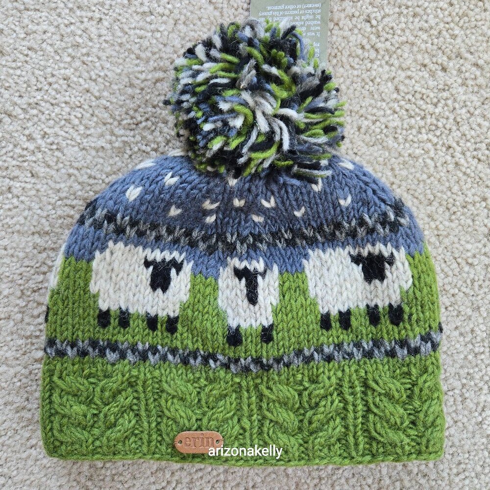 NWT Wool Sheep Pom Knit Beanie With Fleece Lining - Picture 1 of 6